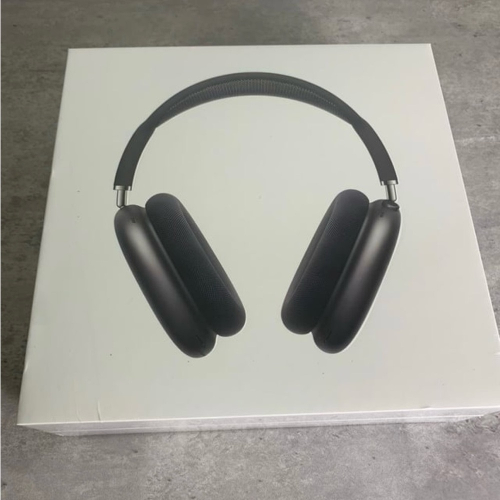 Apple AirPods Max in Black